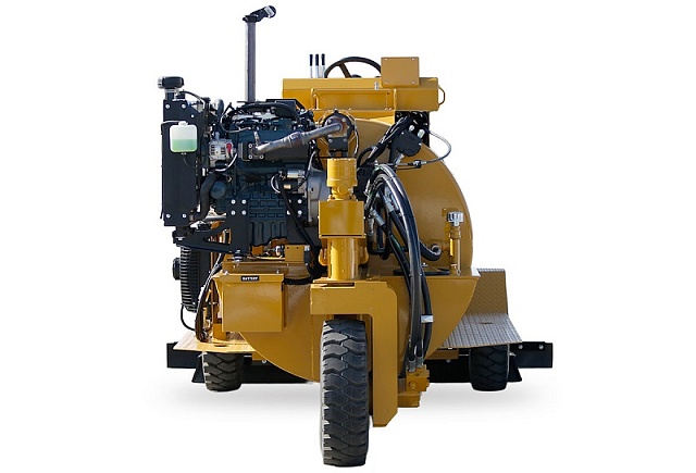 Самоходная машина для нанесения защитных эмульсий и пропиток SP 575 SQUEEGEE MACHINE